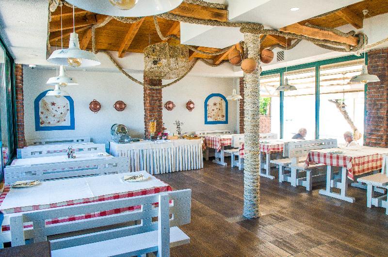 Beach Villa Bb ポドストラナ エクステリア 写真