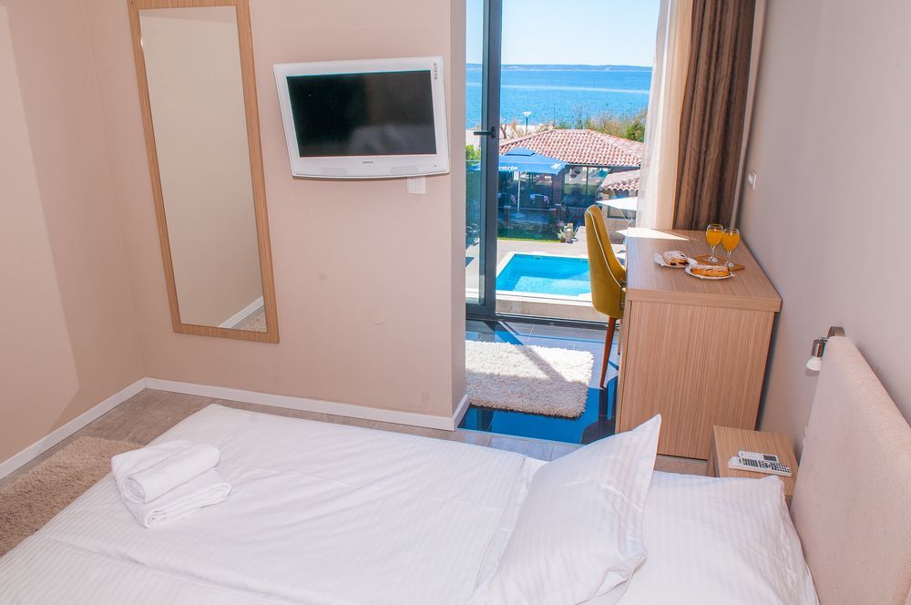Beach Villa Bb ポドストラナ エクステリア 写真